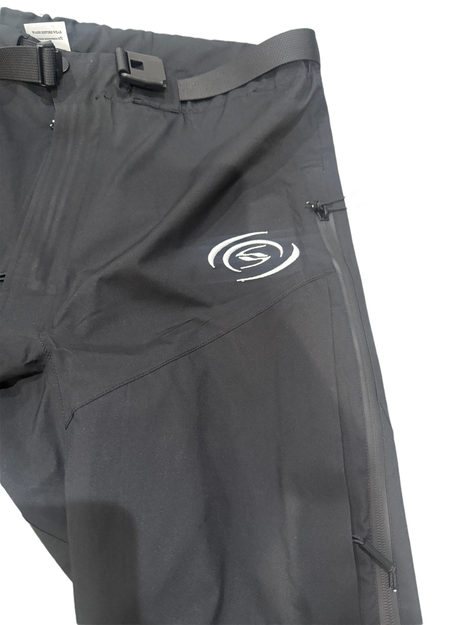 SEVEN SAINTS WINDSHELL PANTS